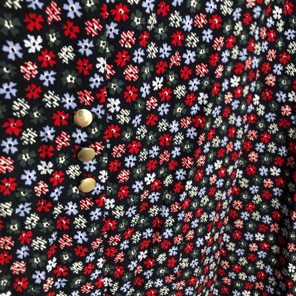 Madewell button-front mini dress in petite blooms - Picture 6 of 9